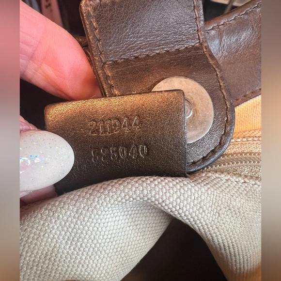 Authentic Gucci handbag - Picture 15 of 15